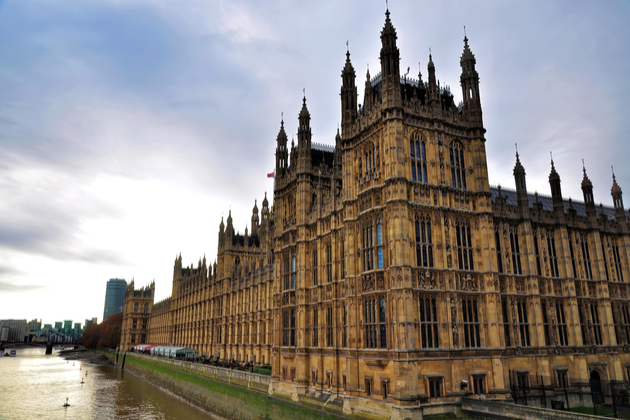 雨漏り、アスベスト……英国議会が移転へ ウェストミンスター宮殿改修