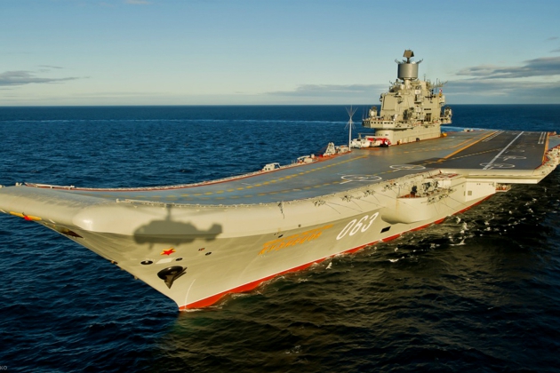 ロシア唯一の空母「アドミラル・クズネツォフ」廃艦か 浮きドック沈没