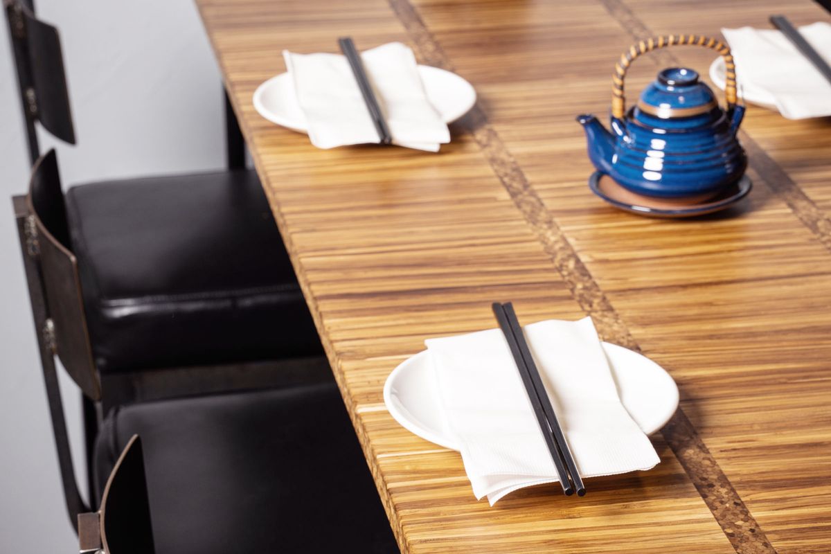 使用済み割り箸（片方） 使用済み割り箸がオシャレな家具に 海外発リサイクル工場が川崎にも