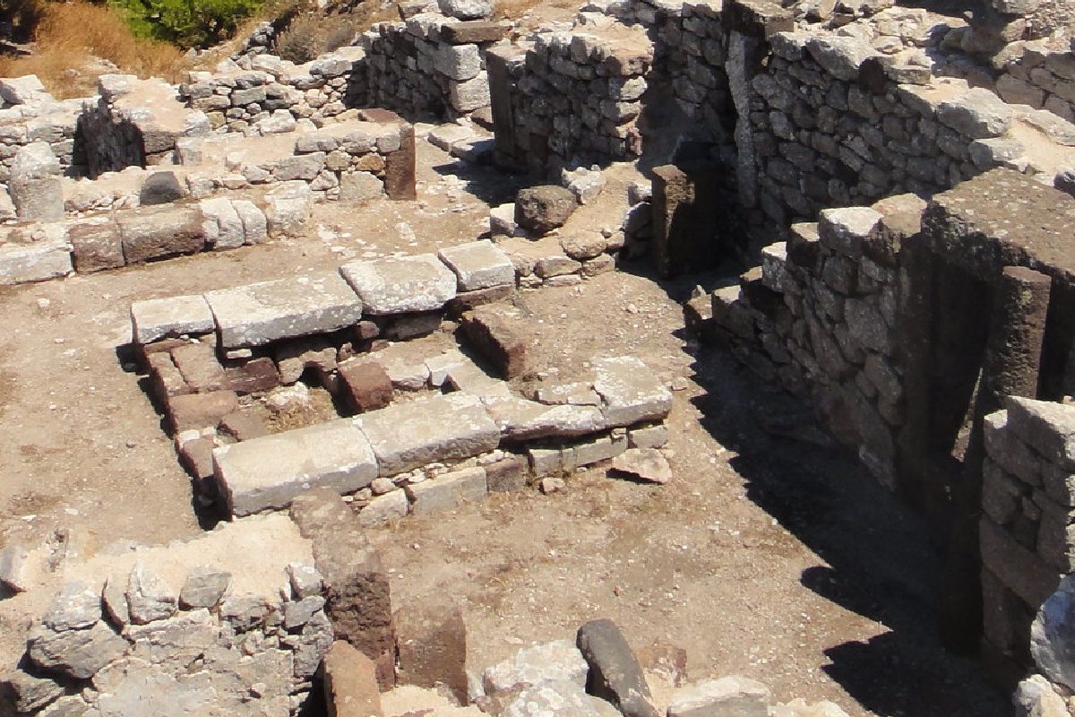 7000年前の石畳道が海の底に… “孤立した文化”の常識を覆す発見 - NewSphere