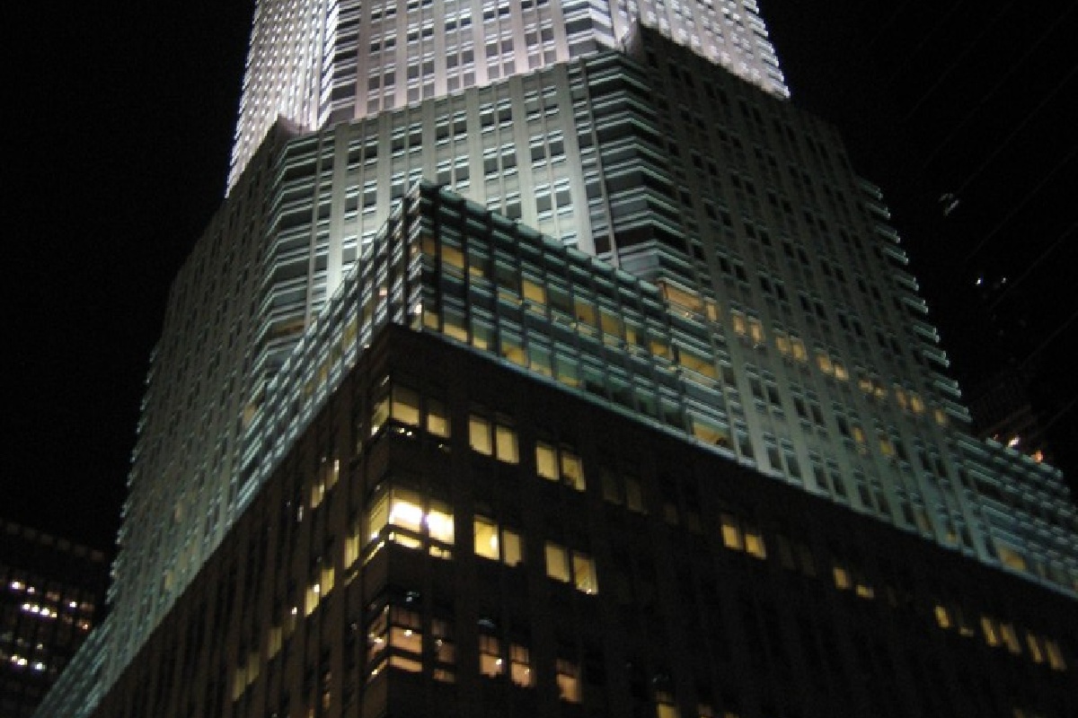 1万円が5年で3.7万円に？ JPモルガン株価の5年後 - NewSphere