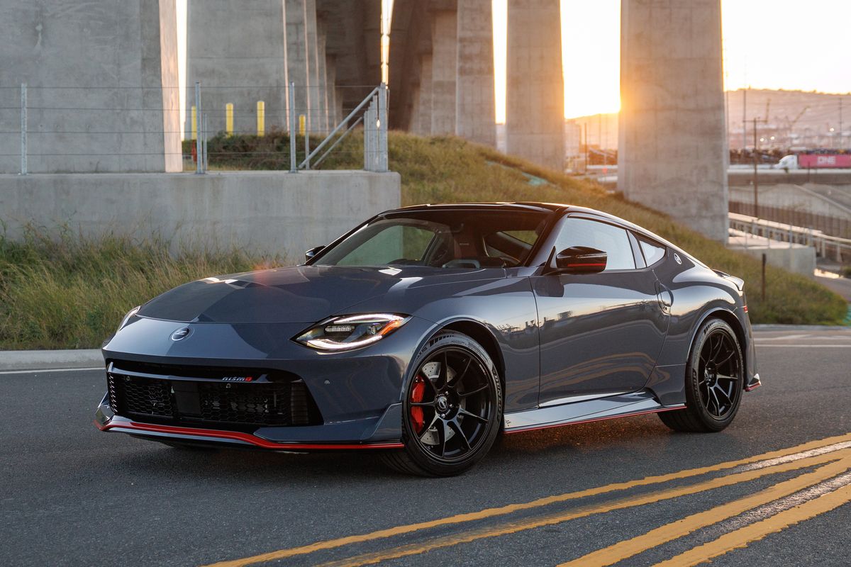 ついに完成形」新型Z NISMOを米メディア絶賛 MT追加だけではない進化と